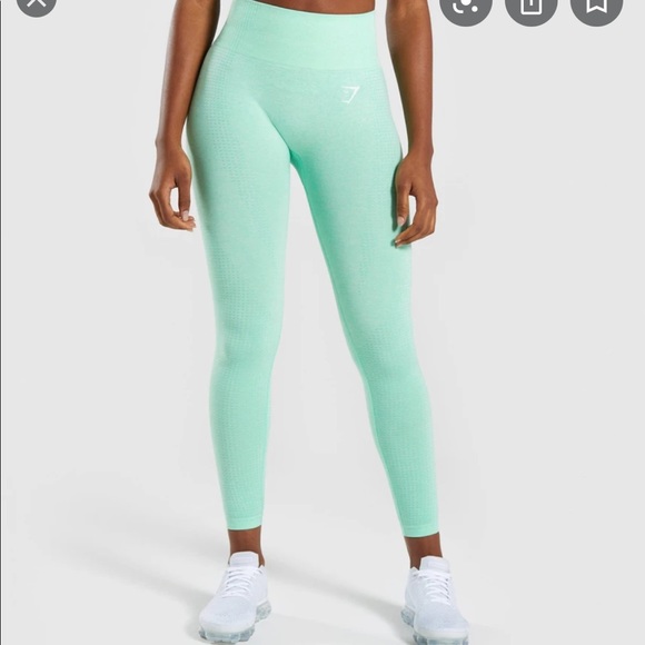 *SOLD* Gymshark Vital Seamless leggings in green - Picture 1 of 5